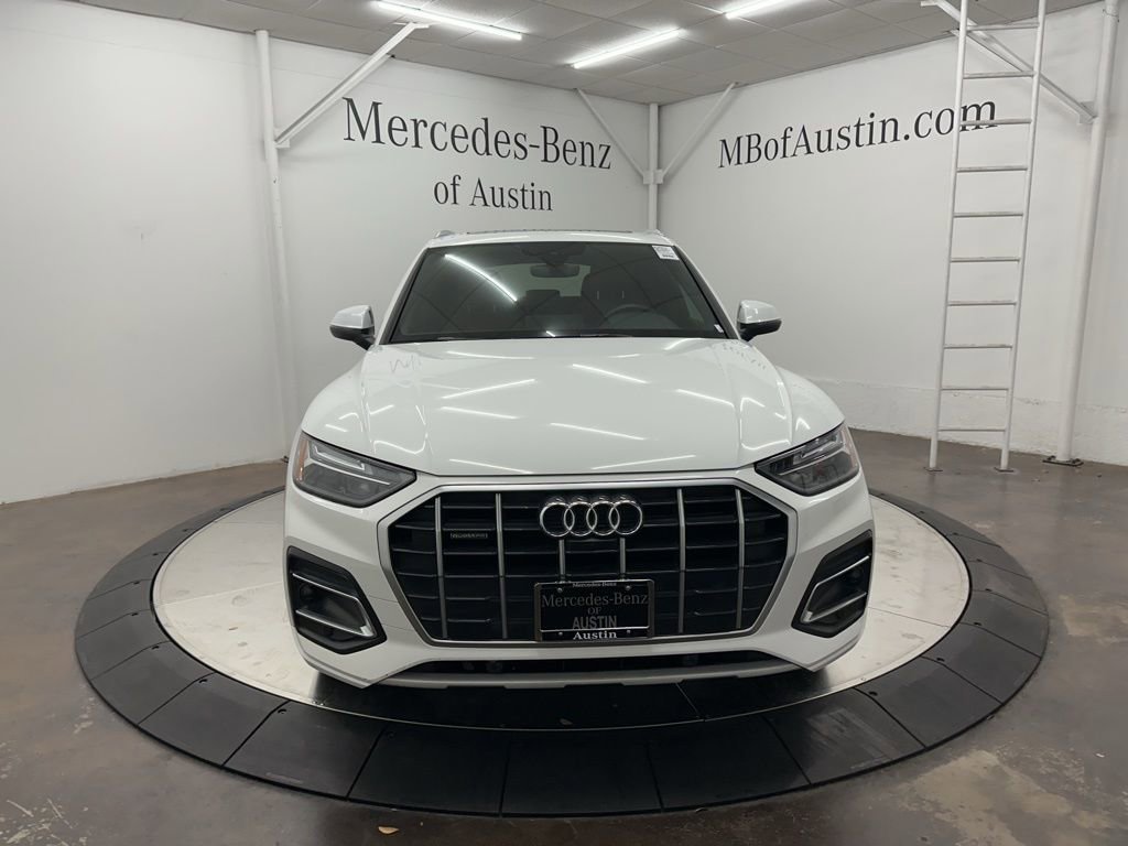 Used 2021 Audi Q5 2.0T Premium Plus w/ Premium Plus Package image 2
