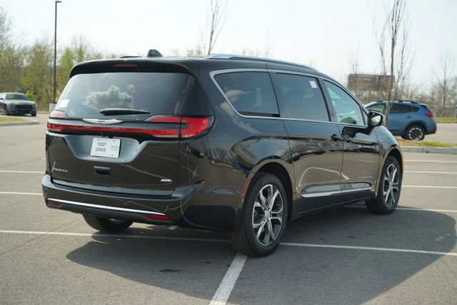 New 2026 Chrysler Pacifica Pinnacle AWD/4WD image 6