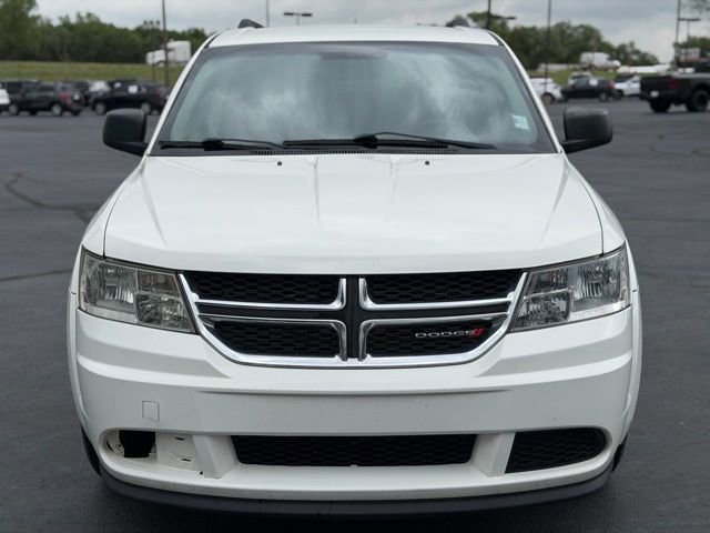 Used 2014 Dodge Journey SE w/ Flexible Seating Group image 2