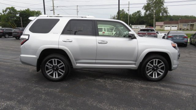 Used 2023 Toyota 4Runner Limited image 9