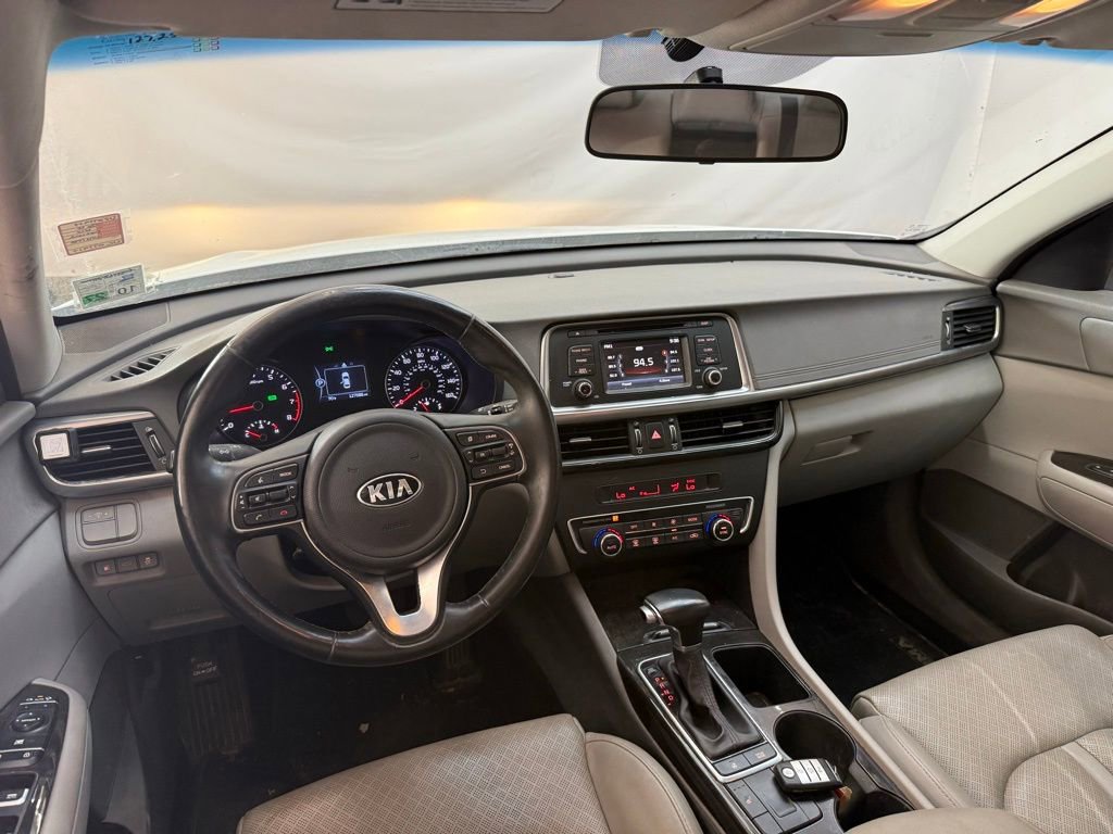 Used 2016 Kia Optima EX FWD image 9