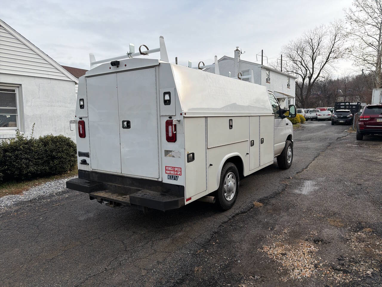 Used 2022 Ford E-350 and Econoline 350 Super Duty w/ Power Windows & Locks Group RWD image 12