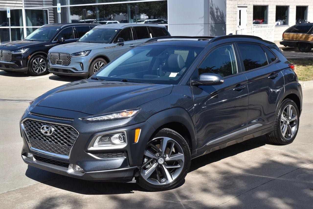 Used 2020 Hyundai Kona Limited AWD/4WD image 40