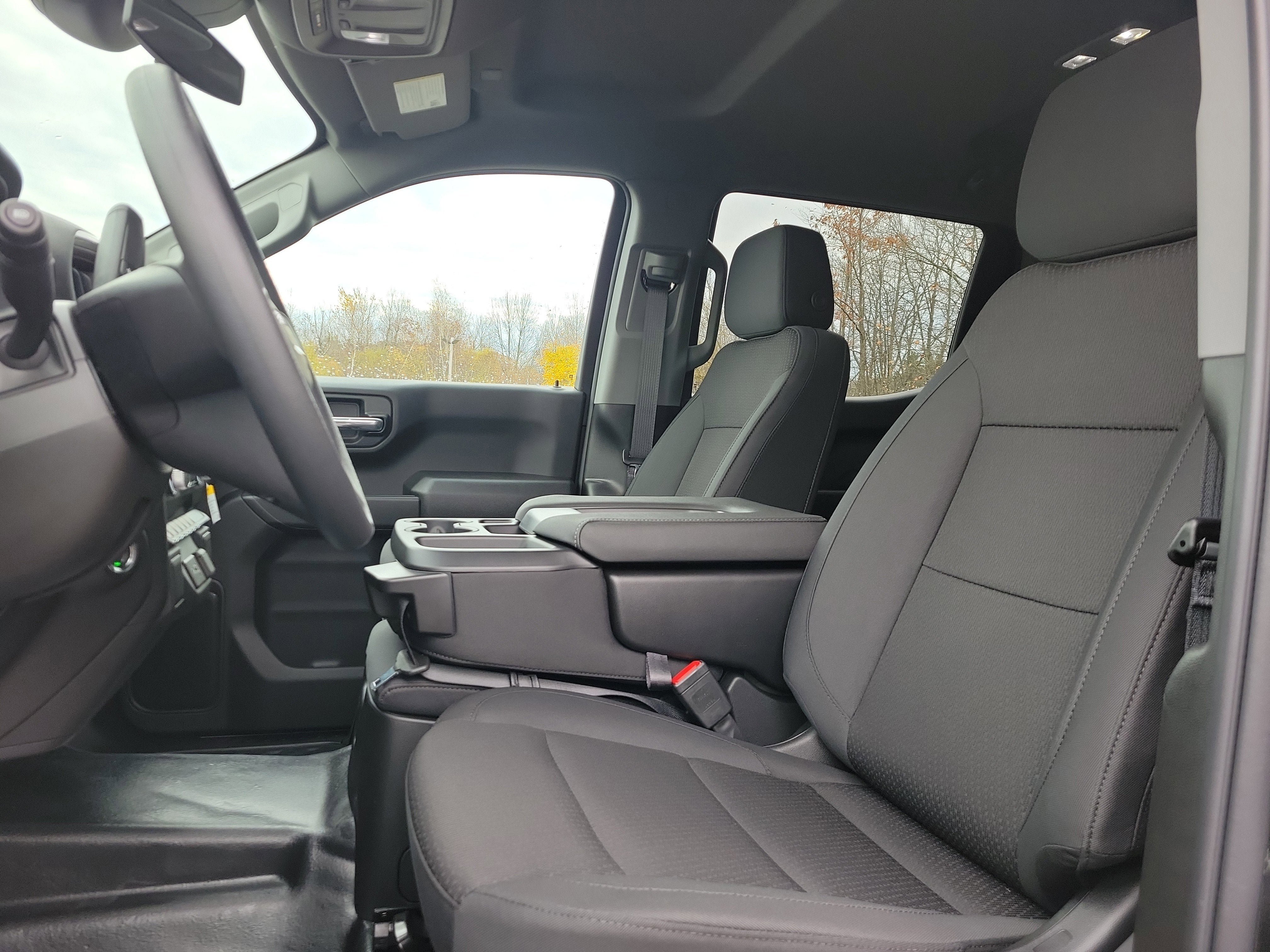 New 2026 GMC Sierra 1500 Pro w/ Pro Value Package image 4