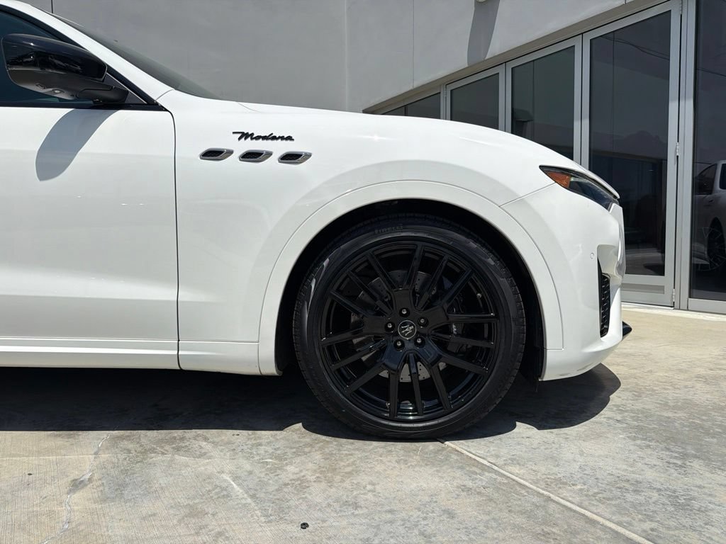 Certified 2023 Maserati Levante Modena AWD/4WD image 10