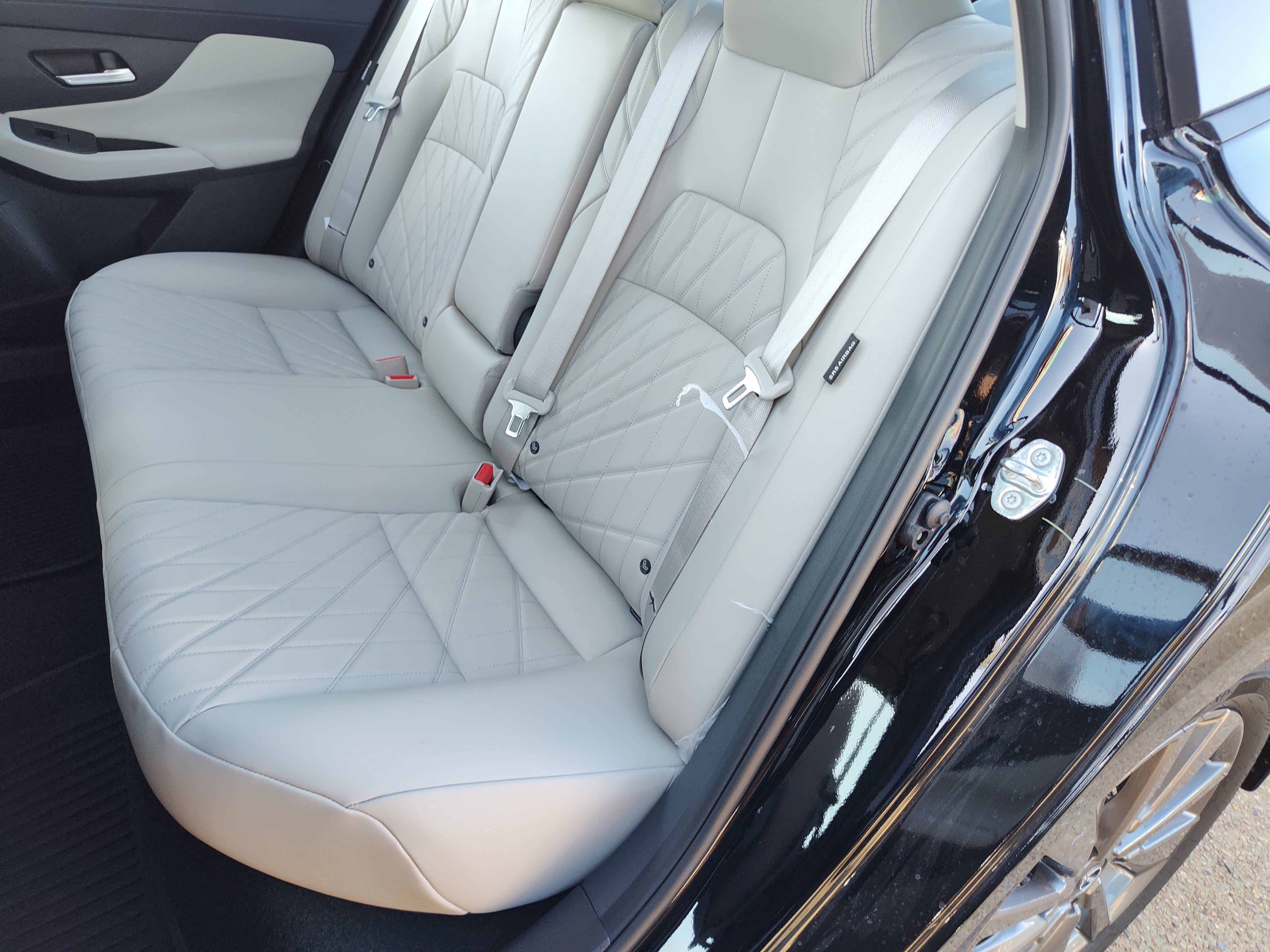 New 2026 Nissan Sentra SL w/ Floor Mat Package image 15