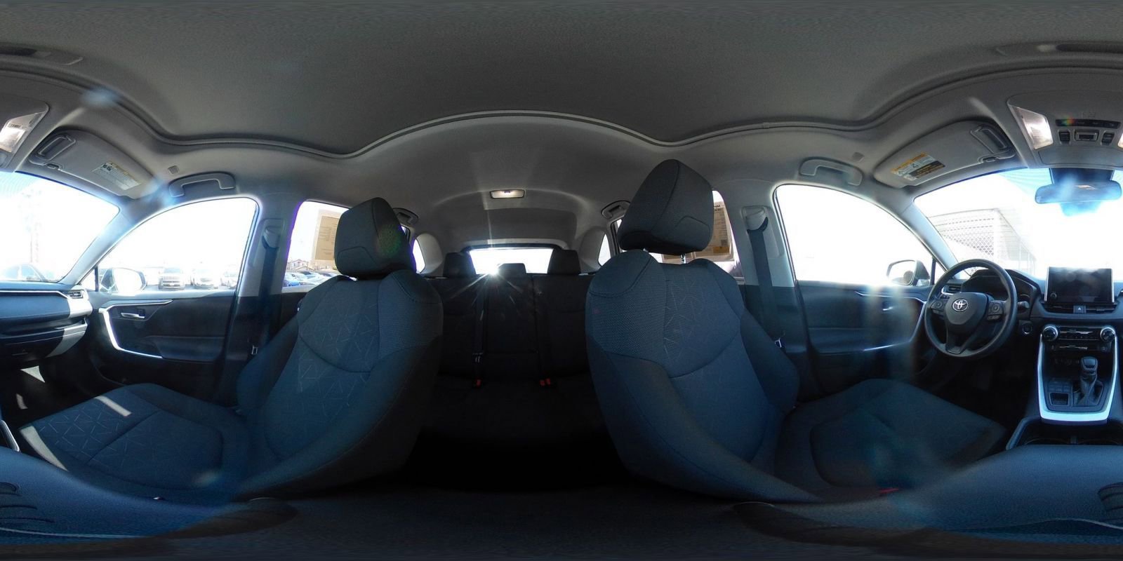 Used 2025 Toyota RAV4 XLE w/ Convenience Package image 44