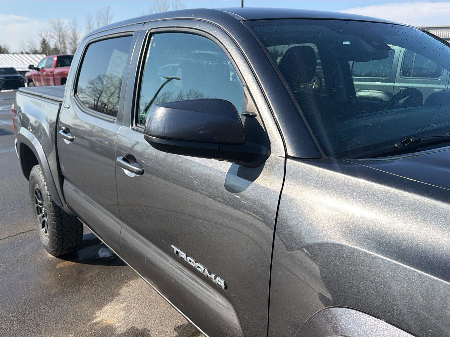 Used 2019 Toyota Tacoma SR5 image 4