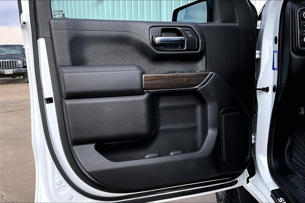 Used 2022 Chevrolet Silverado 1500 LT Trail Boss image 20