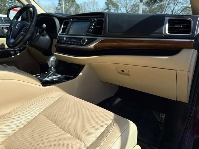 Used 2019 Toyota Highlander Limited Platinum image 52