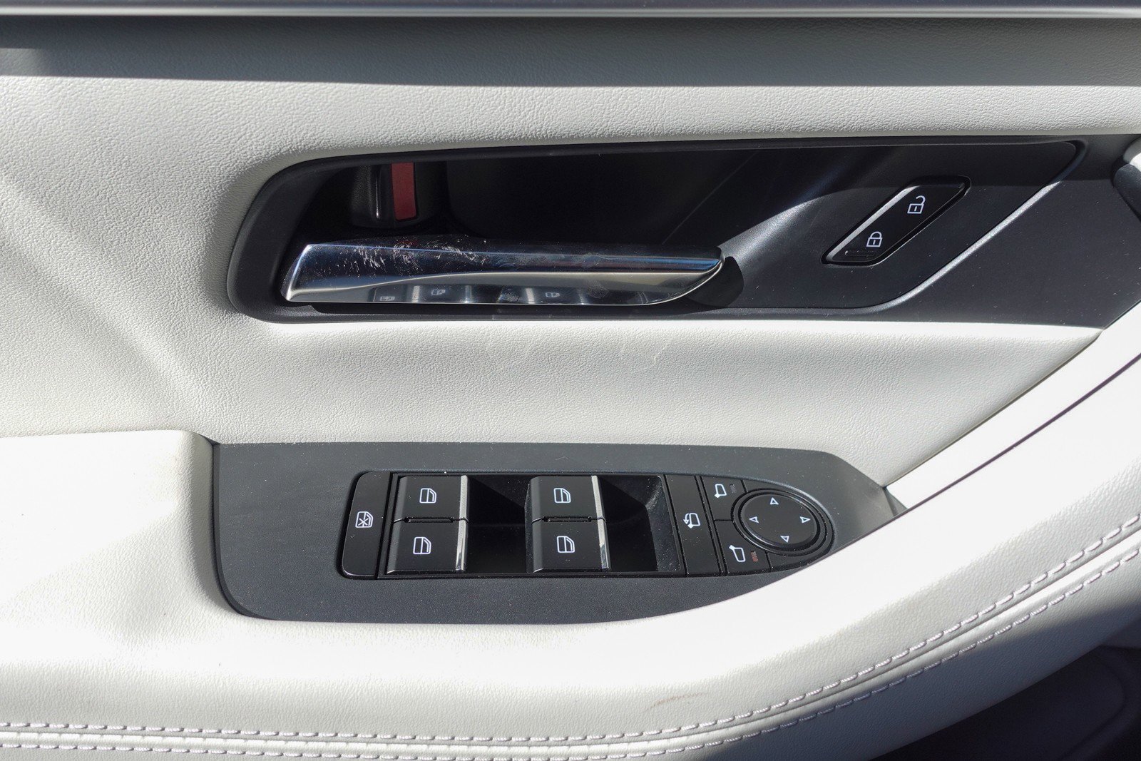 Certified 2024 MAZDA CX-90 Plug-In Hybrid w/ Premium Plus image 11