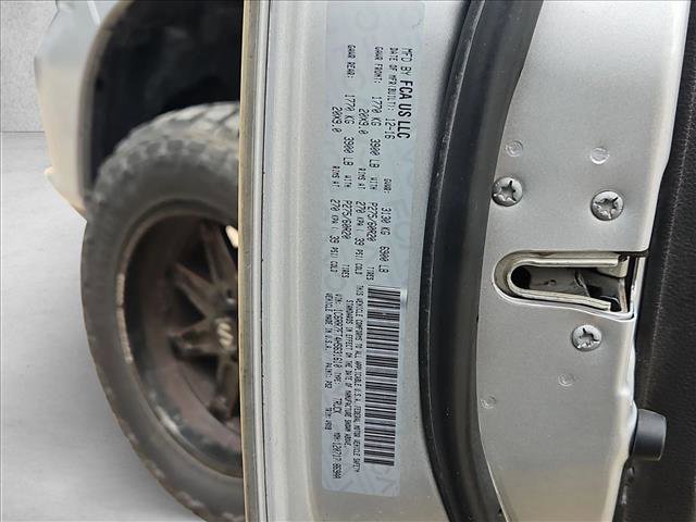 Used 2017 RAM 1500 Express image 16