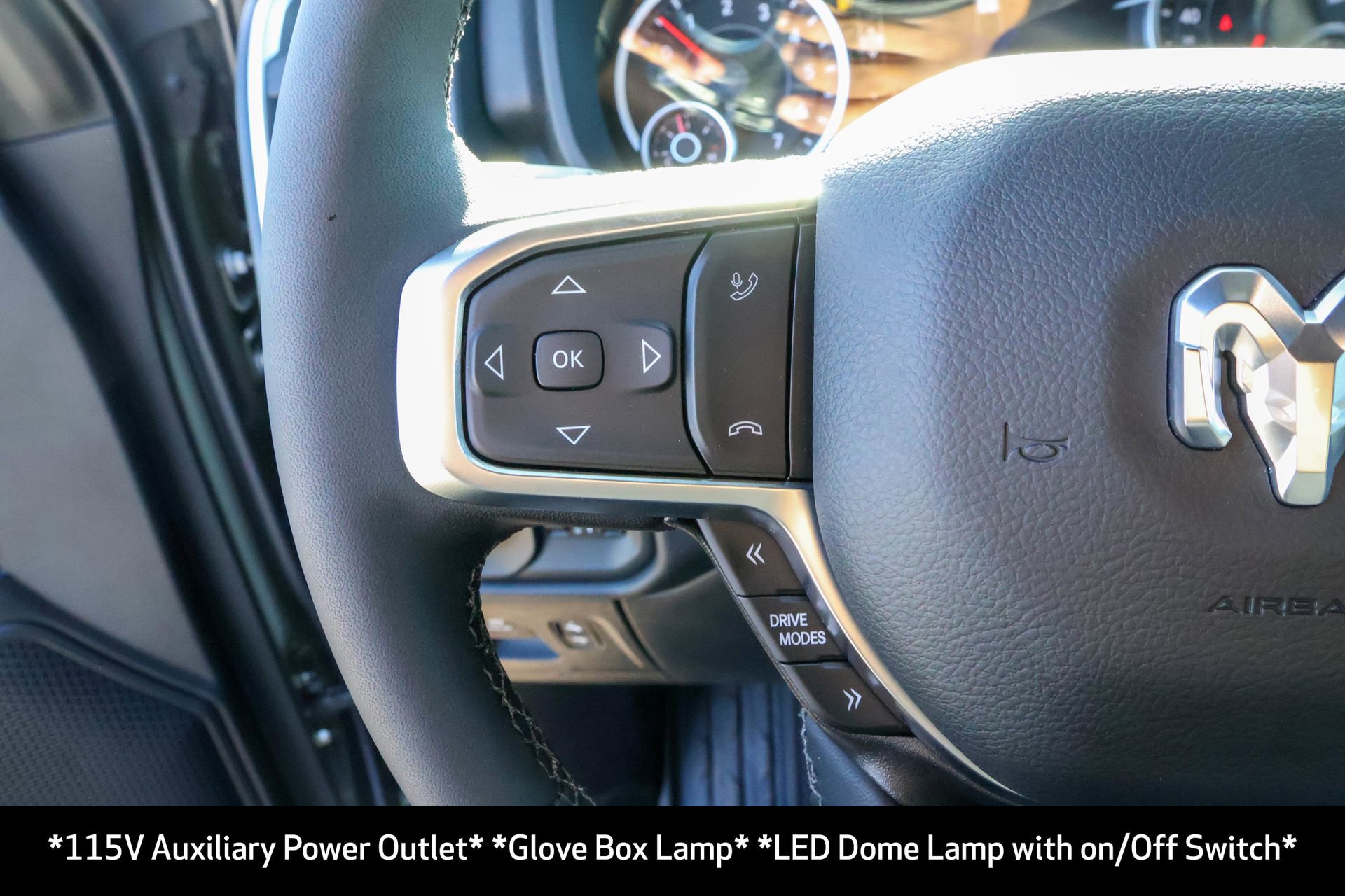 New 2026 RAM 1500 4x4 Crew Cab image 31