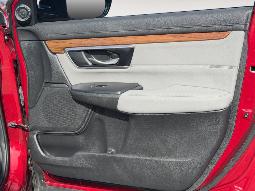Used 2022 Honda CR-V Touring image 25