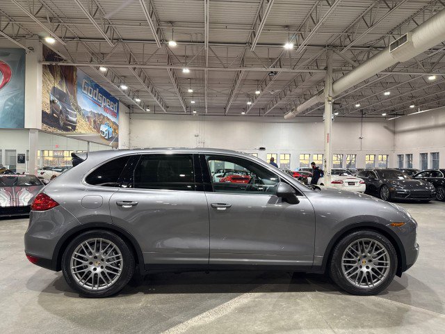Used 2012 Porsche Cayenne S w/ Premium Pkg Plus image 35