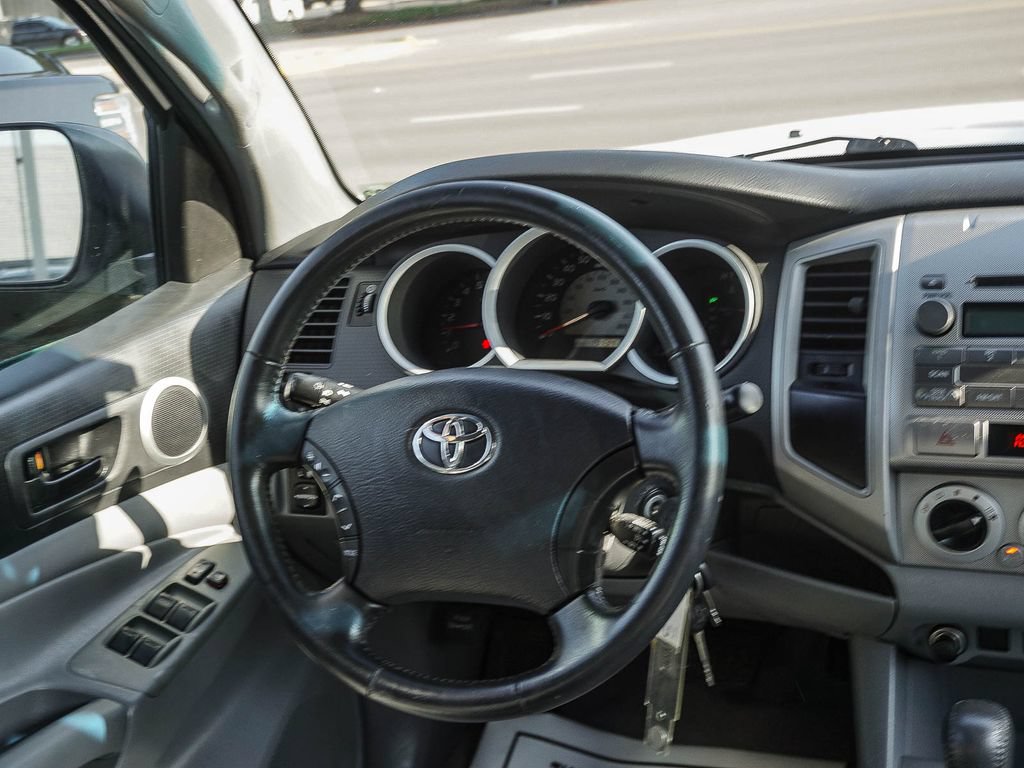 Used 2009 Toyota Tacoma PreRunner RWD image 17