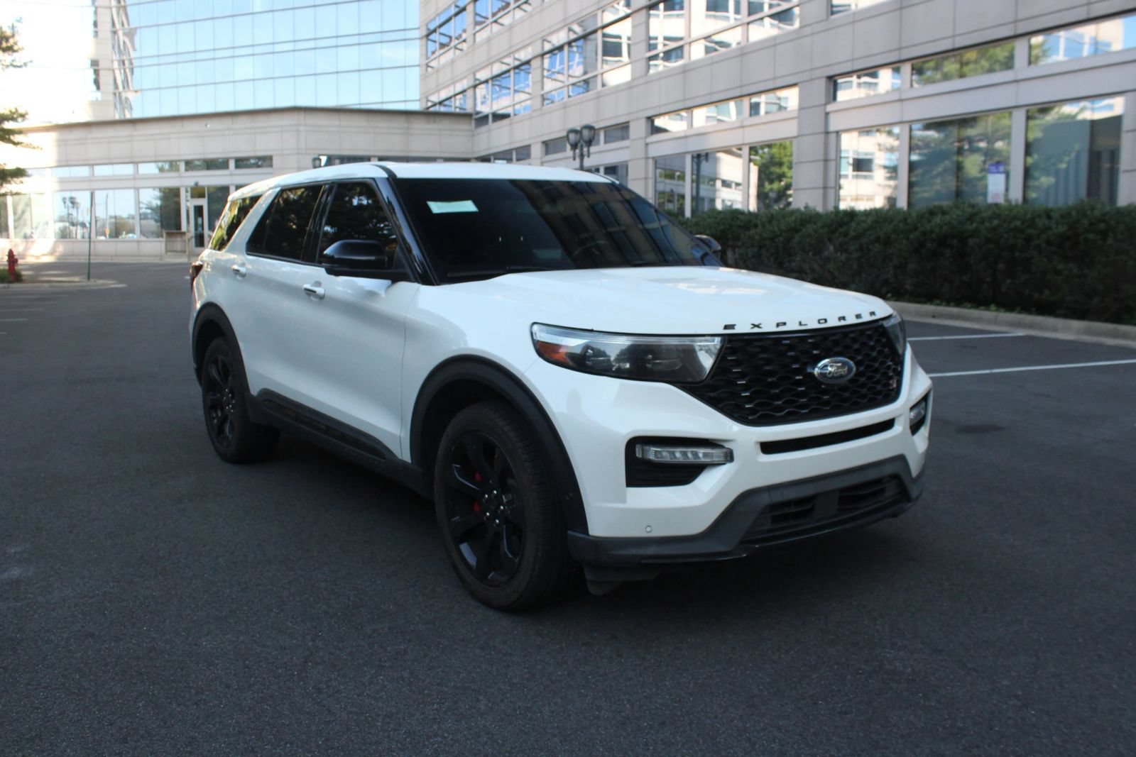 Used 2022 Ford Explorer ST w/ Equipment Group 401A AWD/4WD image 1