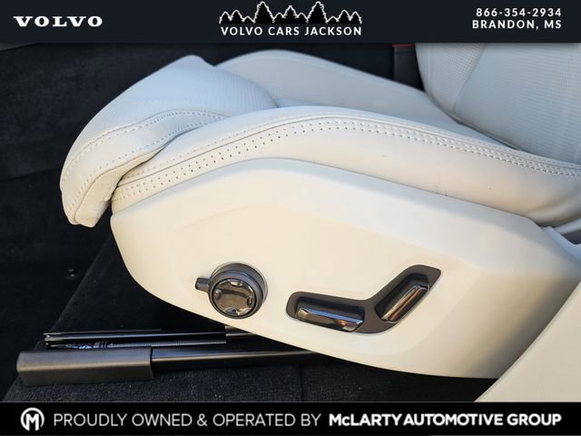 New 2026 Volvo XC90 B6 Ultra image 14