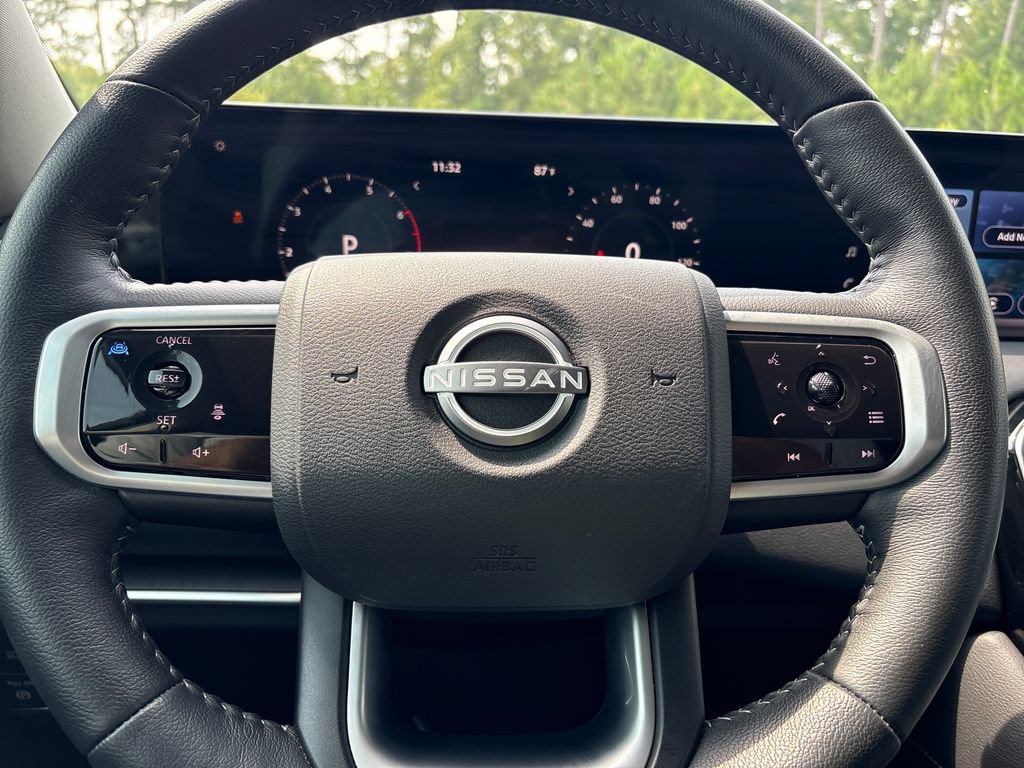 Used 2025 Nissan Armada SV RWD image 13