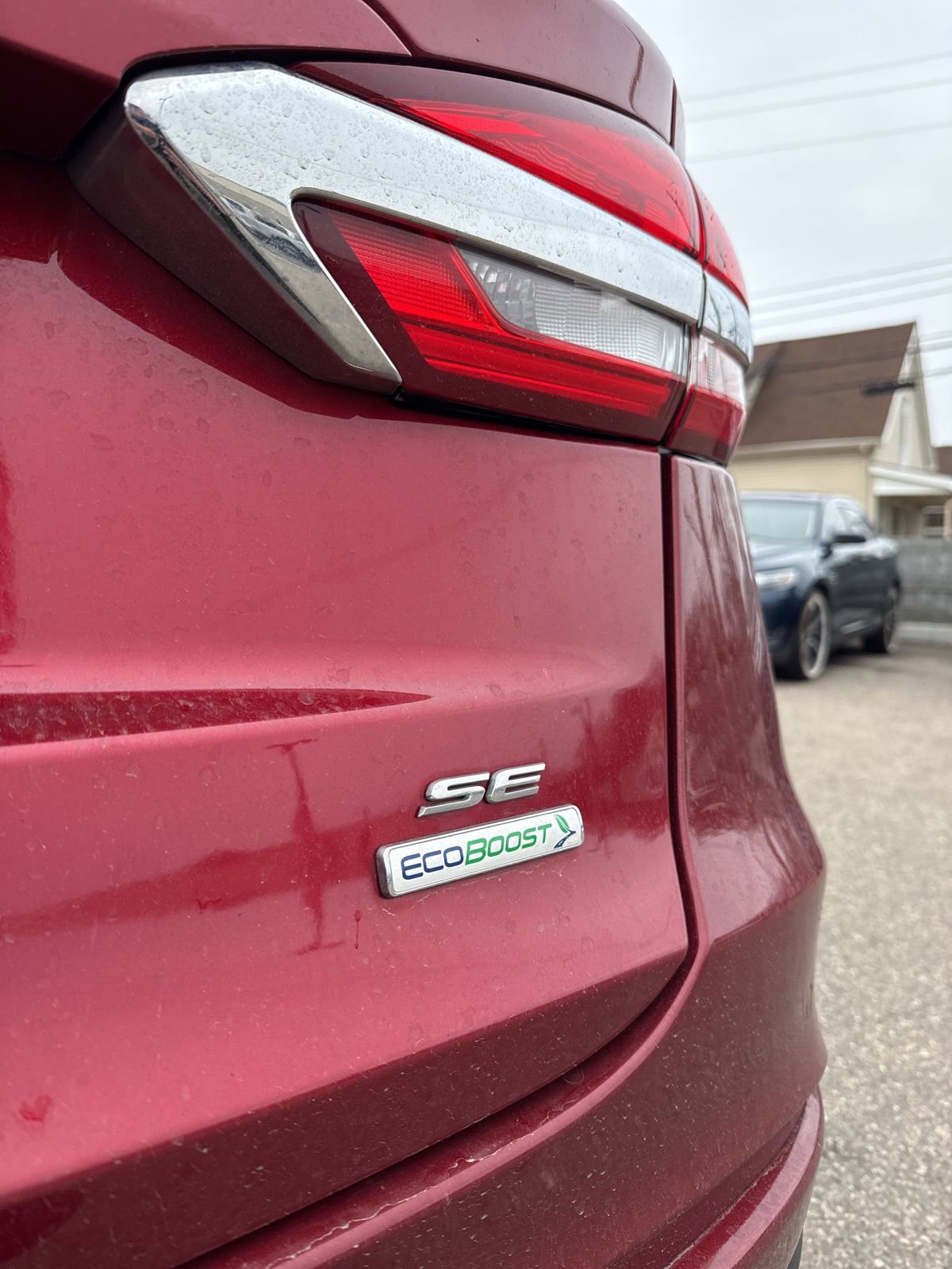 Used 2019 Ford Fusion SE image 3