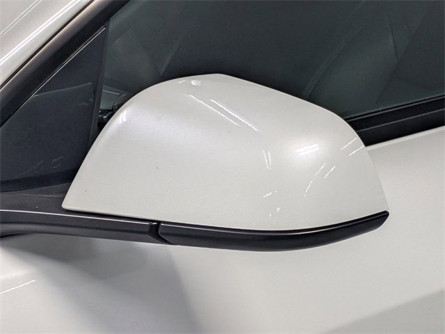 Used 2023 Tesla Model 3 Standard Range image 12