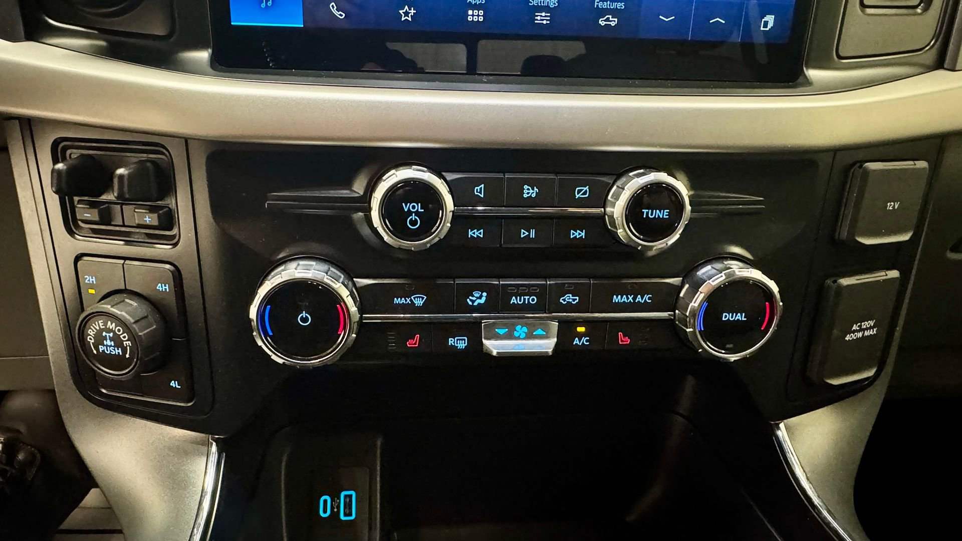 Used 2022 Ford F150 XLT w/ Equipment Group 302A High image 33