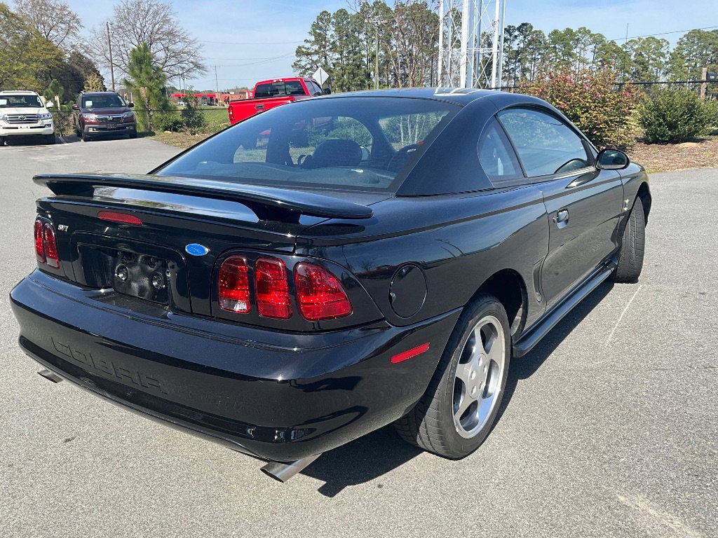 Used 1996 Ford Mustang Cobra RWD image 4