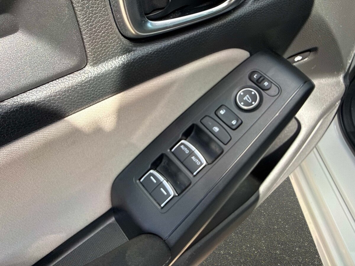 Used 2024 Honda Civic LX image 14