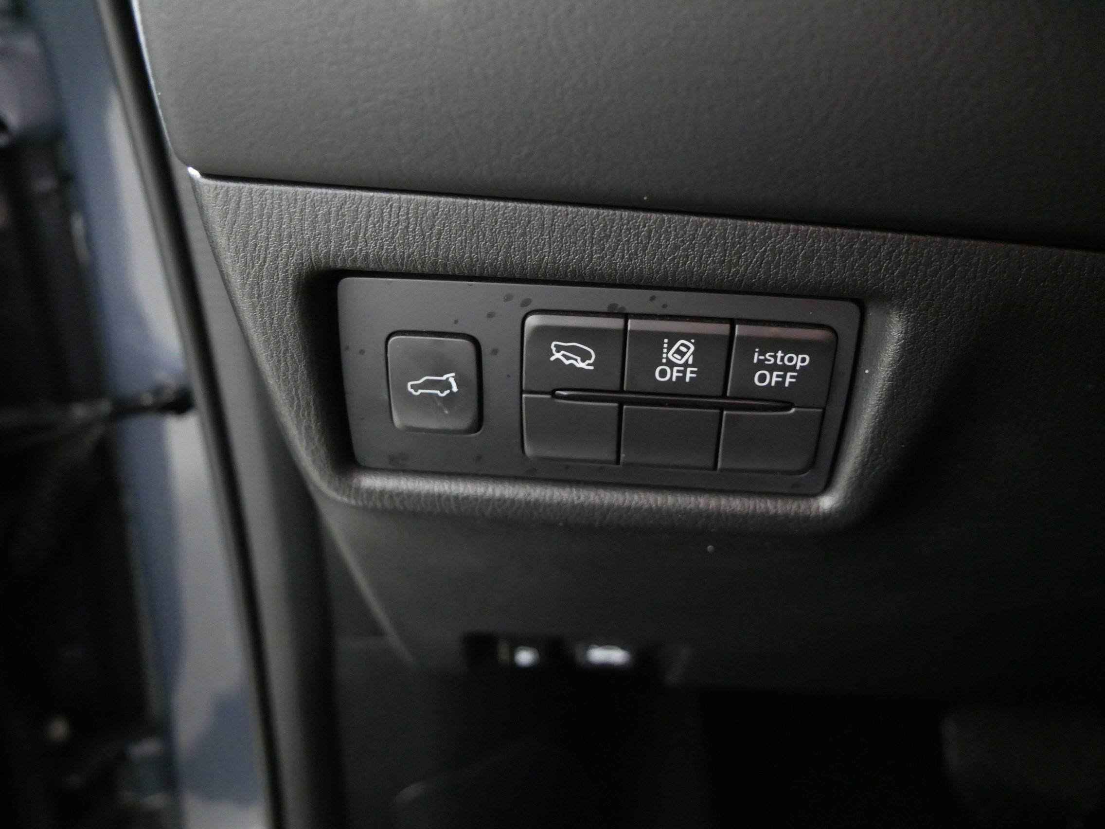 Used 2025 MAZDA CX-5 Carbon Edition image 26