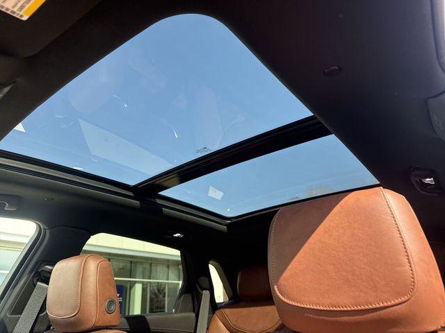 New 2026 Cadillac XT5 Premium Luxury image 17