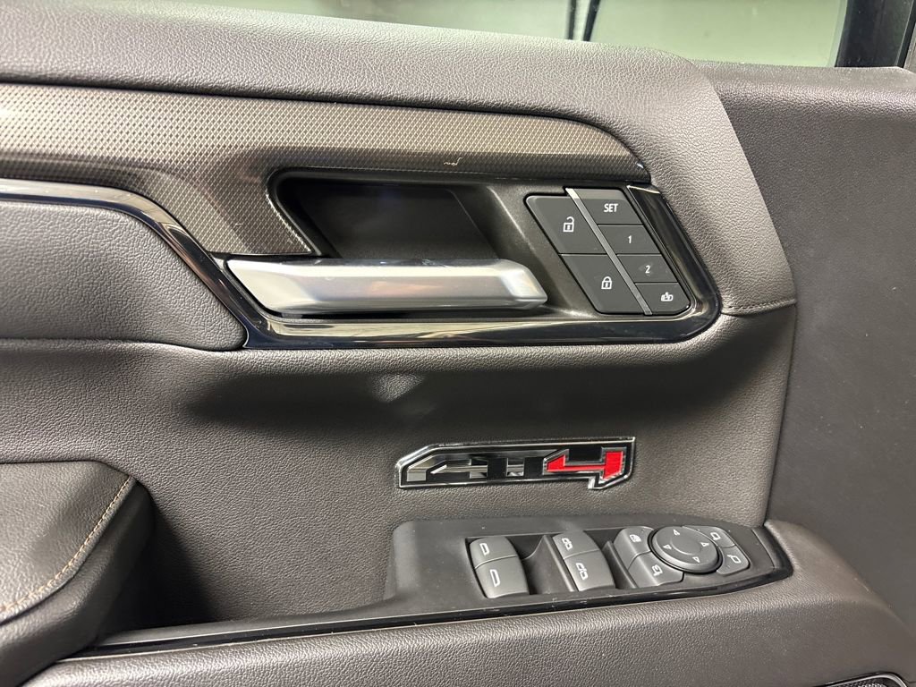 Used 2022 GMC Sierra 1500 AT4 w/ AT4 Premium Package image 20