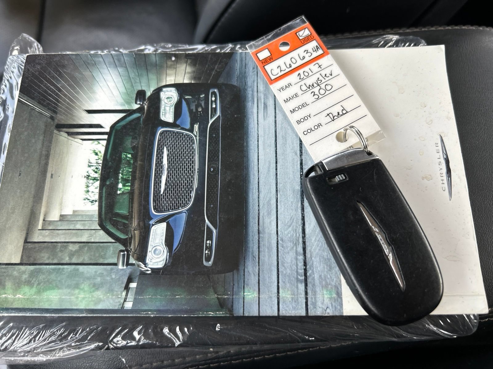 Used 2017 Chrysler 300 C w/ Safetytec Plus Group RWD image 18