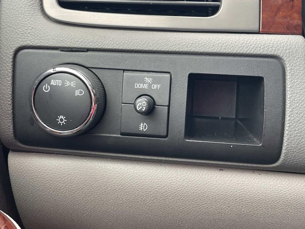 Used 2013 Chevrolet Tahoe LT w/ Luxury Package image 30