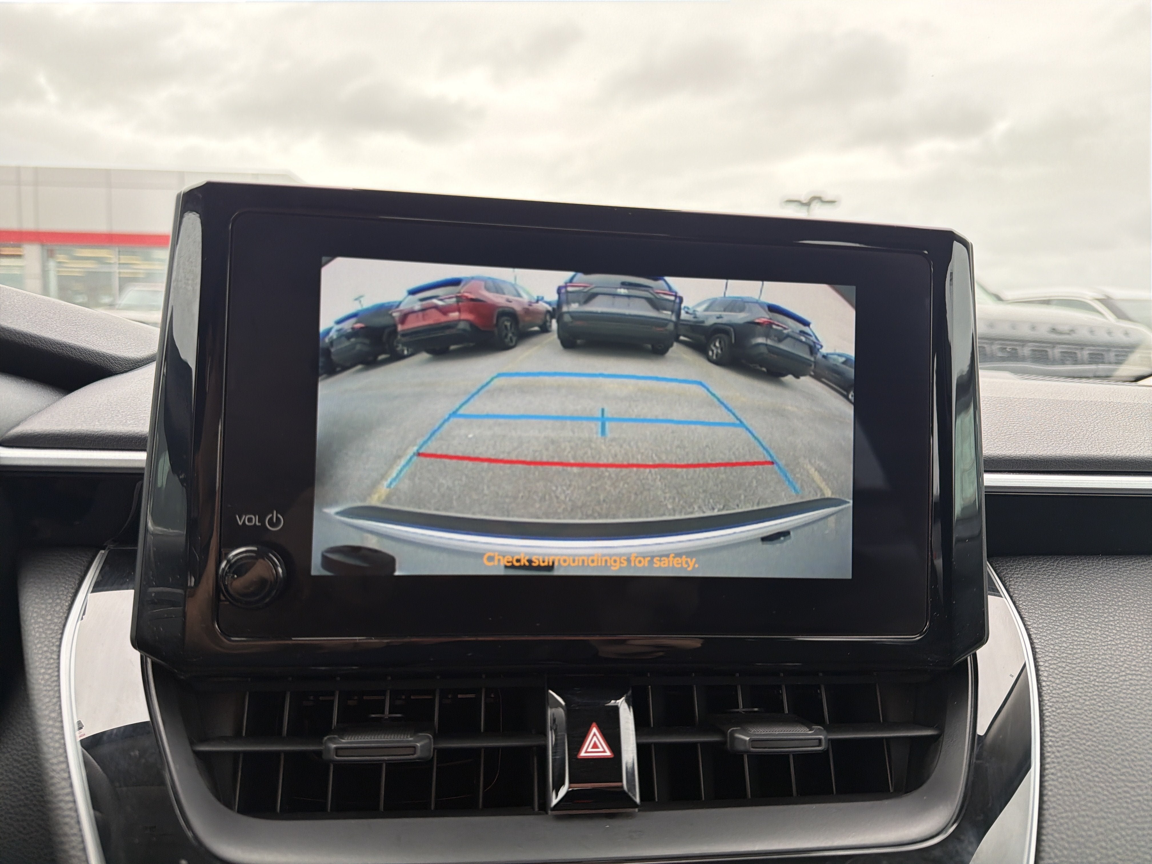 Used 2024 Toyota Corolla LE FWD image 17