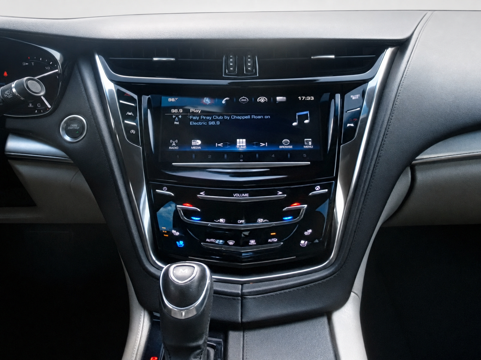 Used 2017 Cadillac CTS Luxury RWD image 15