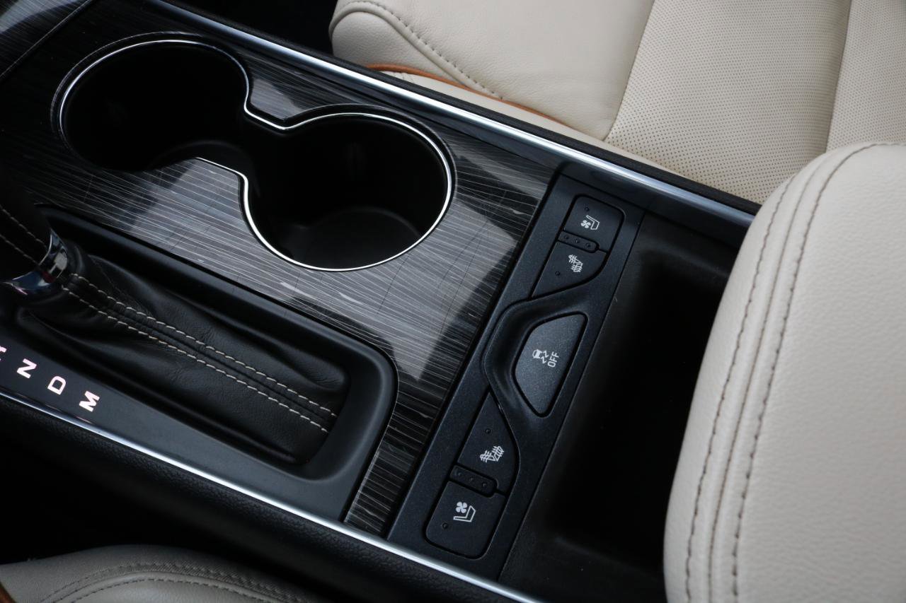 Used 2017 Chevrolet Impala Premier w/ Enhanced Convenience Package image 37