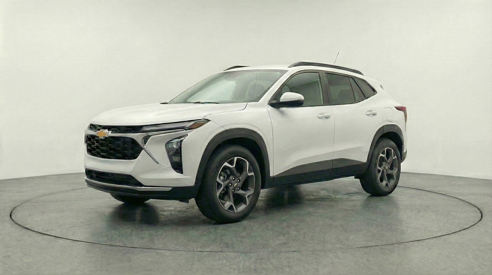 Used 2025 Chevrolet Trax LT w/ LT Convenience Package image 3