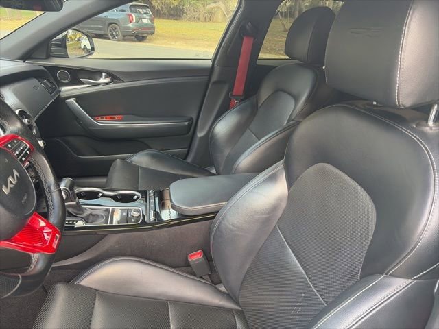 Used 2022 Kia Stinger GT-Line RWD image 10
