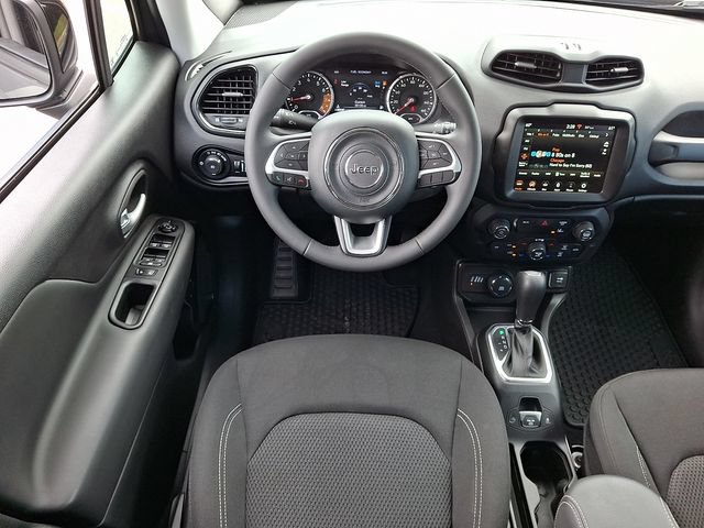 Used 2023 Jeep Renegade Altitude AWD/4WD image 11
