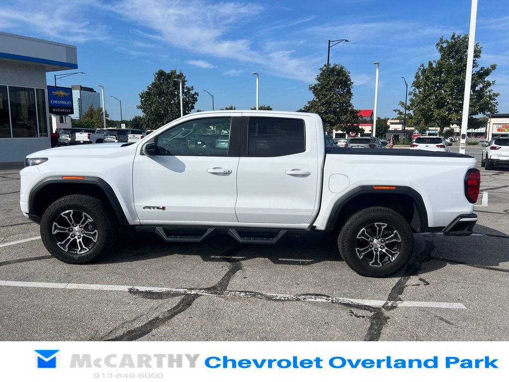 Used 2023 GMC Canyon AT4 w/ Canyon Safety Plus Package AWD/4WD image 12