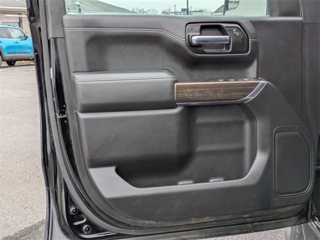 Used 2020 Chevrolet Silverado 1500 LT image 6