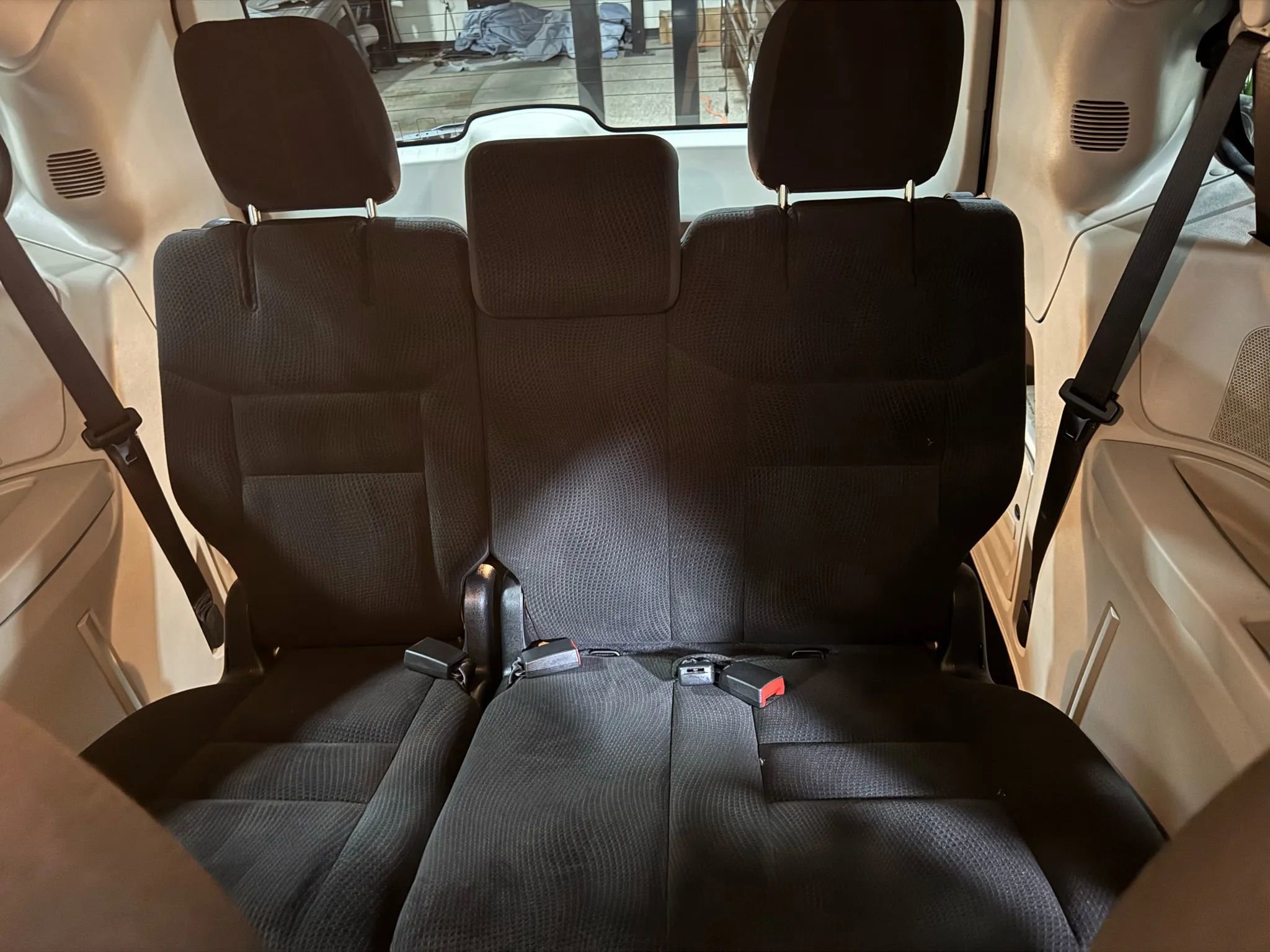 Used 2018 Dodge Grand Caravan SE image 30