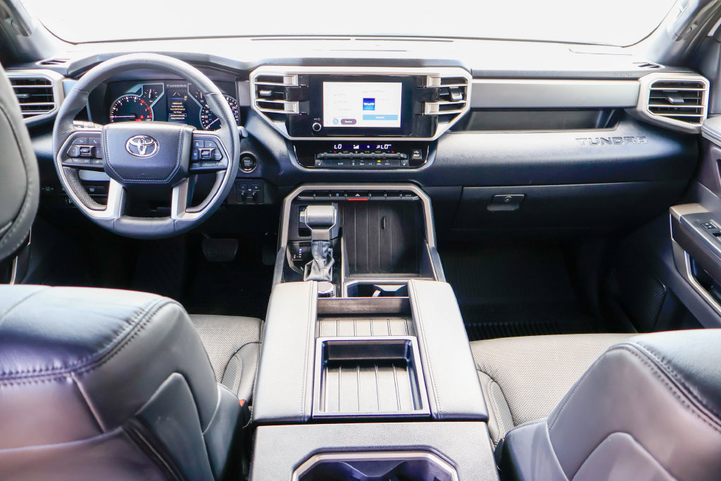 Used 2025 Toyota Tundra SR5 w/ SR5 Premium Package AWD/4WD image 8