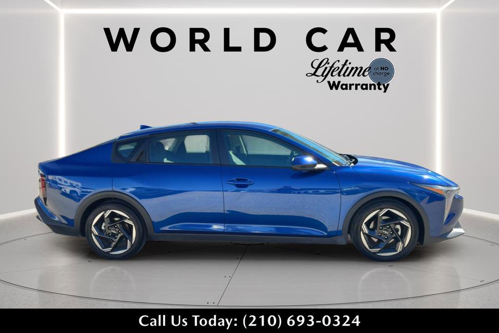 Certified 2025 Kia K4 EX image 2