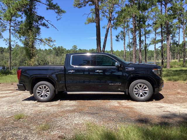 New 2026 GMC Sierra 1500 Denali w/ Technology Package image 4