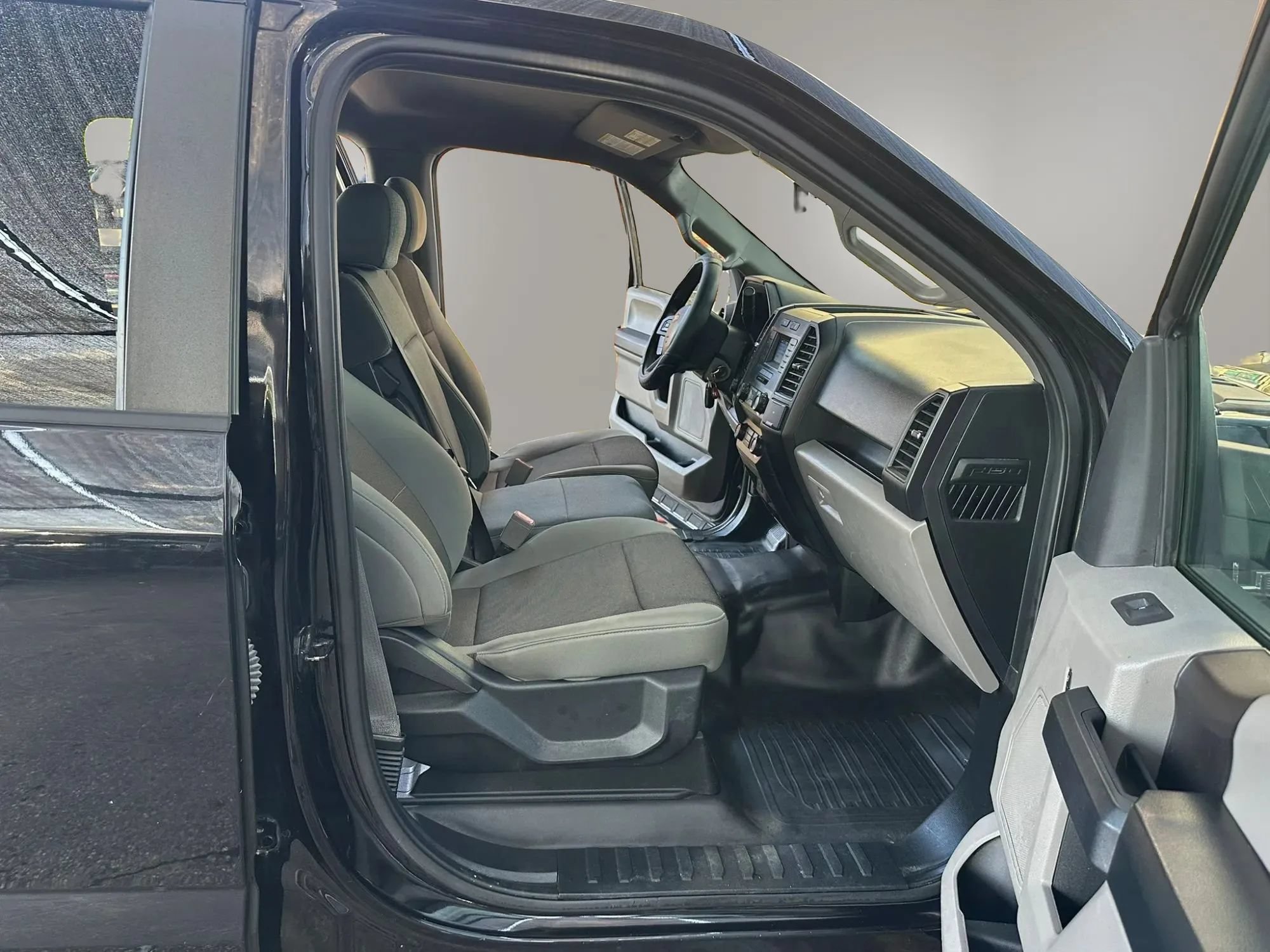 Used 2019 Ford F150 XL w/ XL Power Equipment Group AWD/4WD image 8