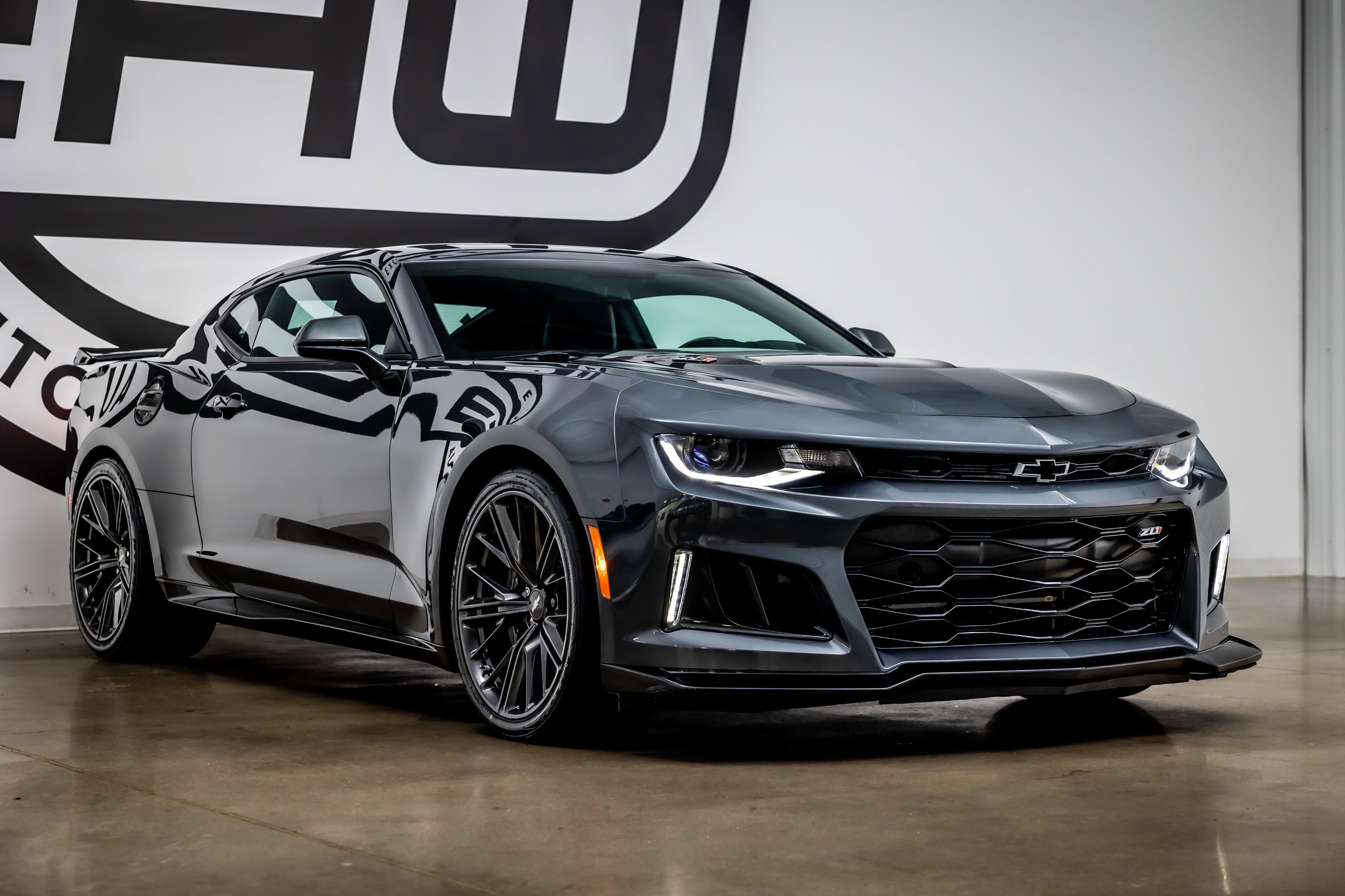 Used 2017 Chevrolet Camaro ZL1 image 26