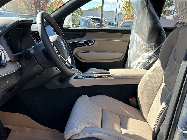 New 2026 Volvo XC90 B6 Ultra image 10
