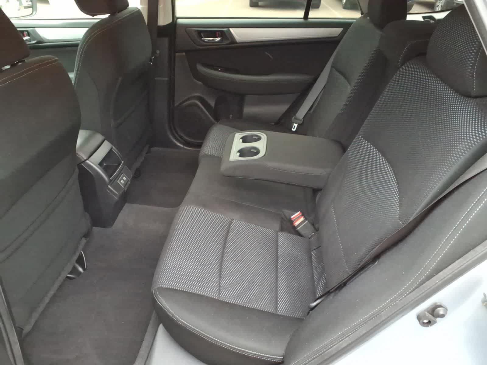 Used 2019 Subaru Outback 2.5i Premium AWD/4WD image 9