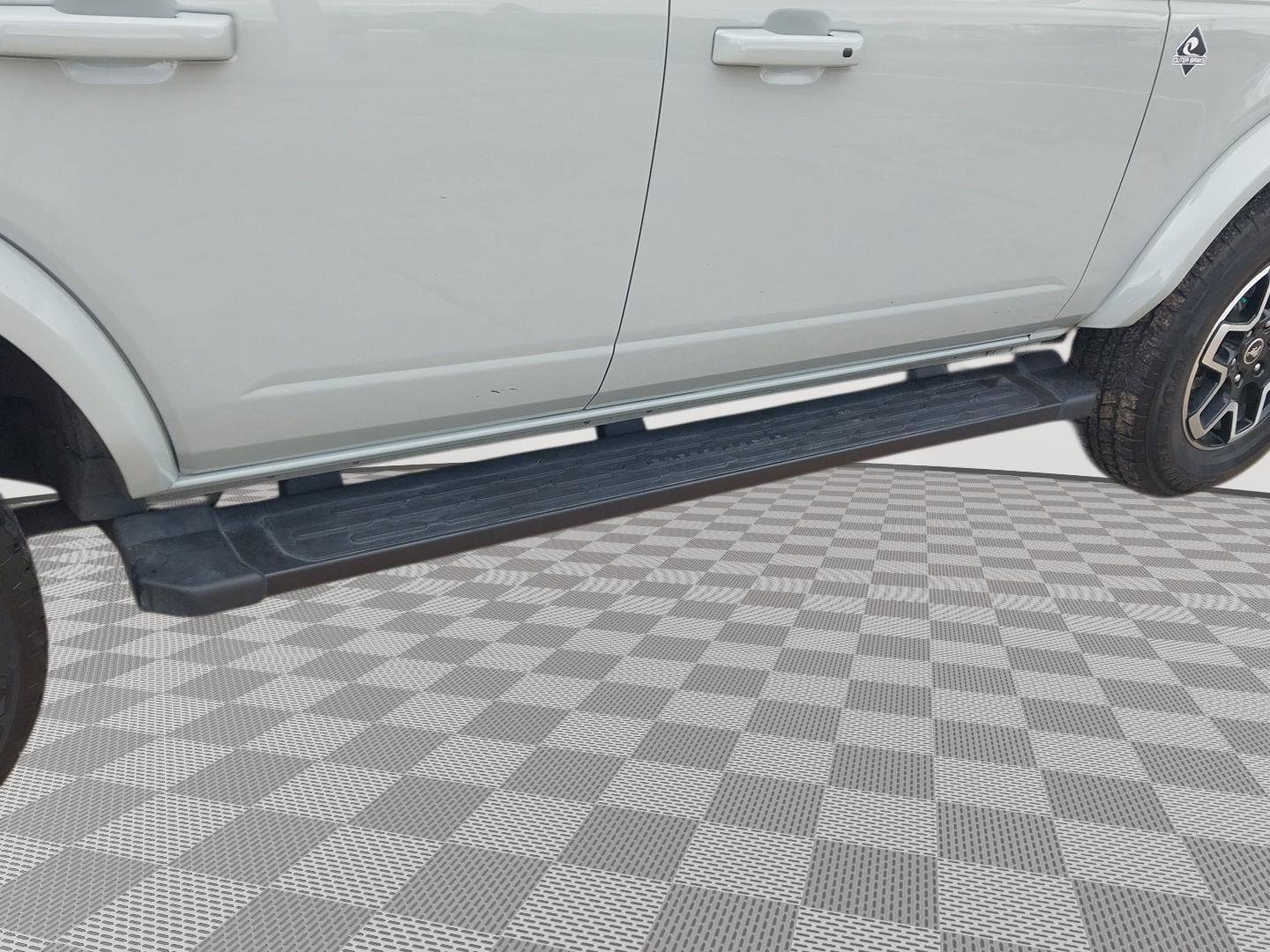 Used 2023 Ford Bronco Outer Banks image 29